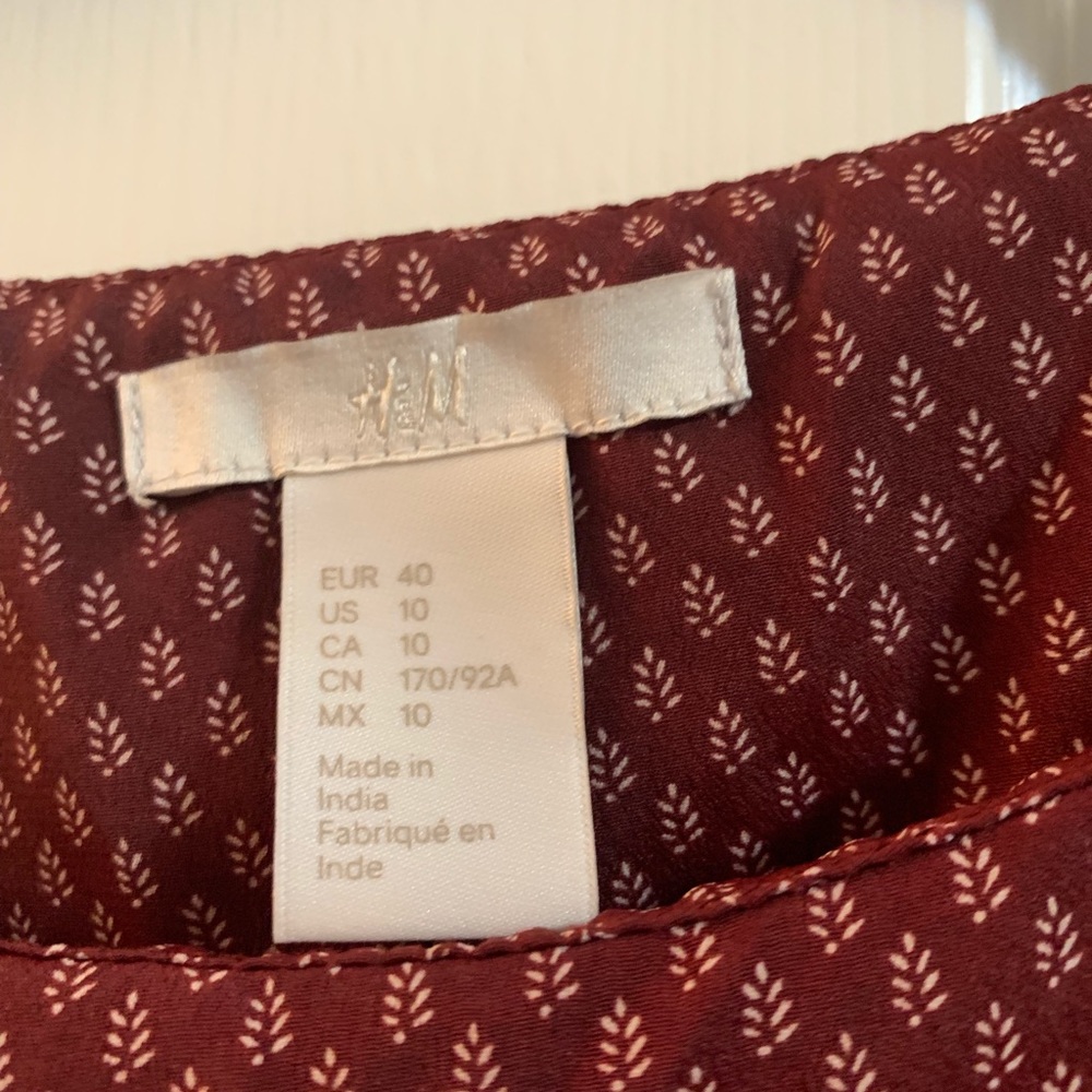 H&M blouse - Picture 3 of 3